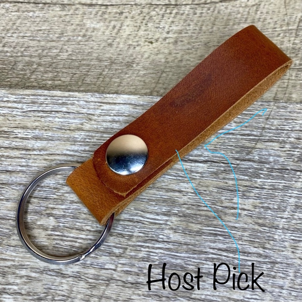 4.5 inch loop keychain caramel leather multipurpose strong snap